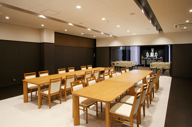 やわらぎ北円山別邸法要専用会場（ダイニング）札幌中央区葬儀葬式法要画像イメージ
