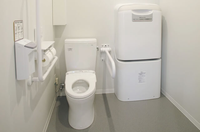 やわらぎ北円山別邸多目的トイレ札幌中央区葬儀葬式法要画像イメージ
